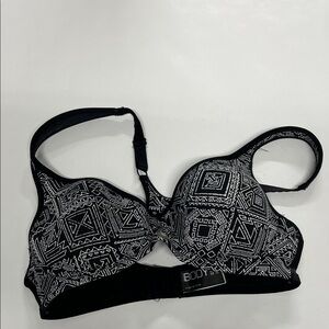 Body Collection Black and White Geometric Print Bra